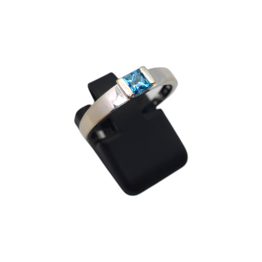 Zlati prstan ''ICE'' 14K 585/1000; masa=2.50g