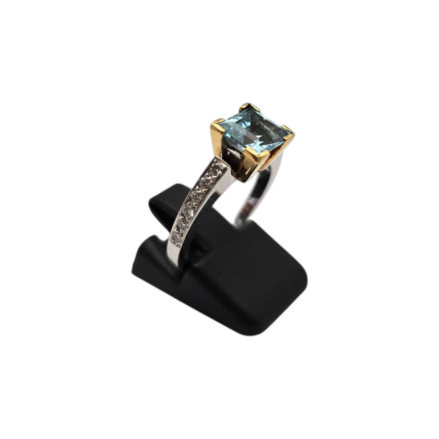 Diamantni prstan ''TUTONE'' 18K 750/1000+DIA; masa=6.43g
