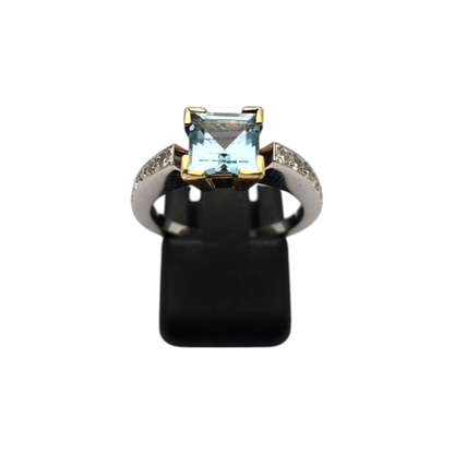 Diamantni prstan ''TUTONE'' 18K 750/1000+DIA; masa=6.43g