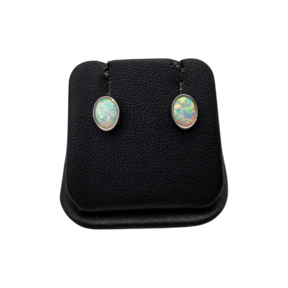 Zlati uhani ''OPAL'' 14K 585/1000; masa=1.25g