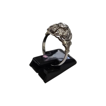 Diamantni prstan ''PATTEE'' 18K 750/1000+DIA; masa=2.71g