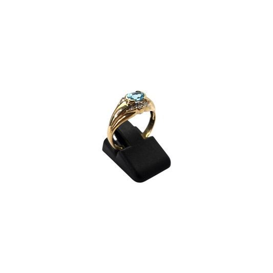 Zlati prstan ''GELLO'' 18K 750/1000; masa=3.45g