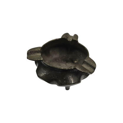 Bronasti pepelnik 11 cm x 6 cm